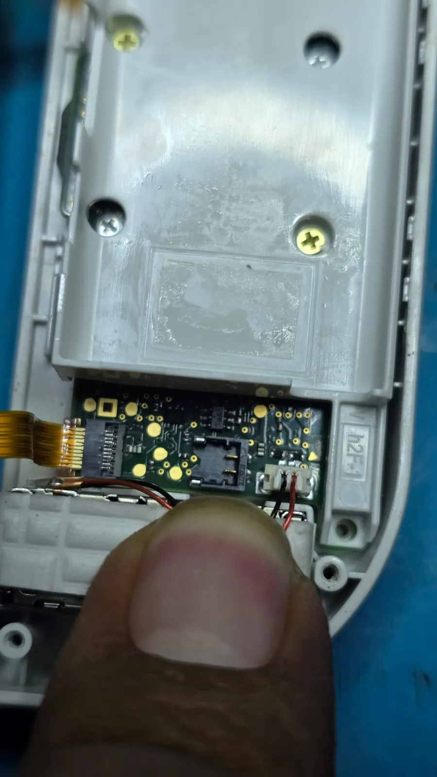Mantenimiento y Reparación de Celulares